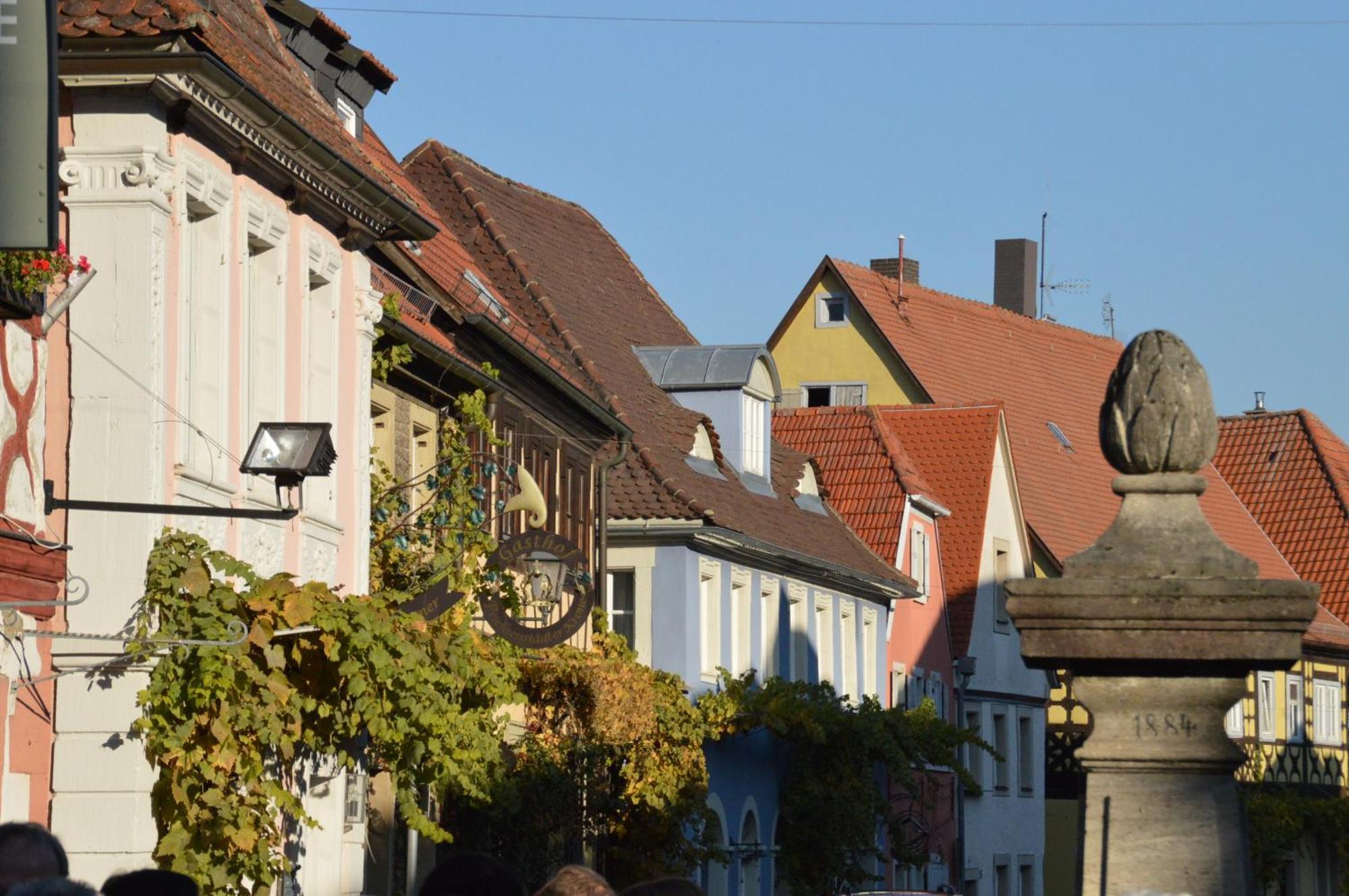 Gasthof Zum Storch Prichsenstadt Kültér fotó