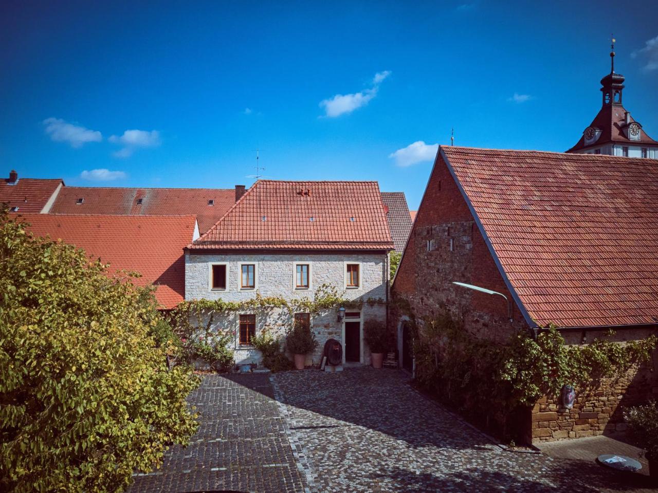 Gasthof Zum Storch Prichsenstadt Kültér fotó